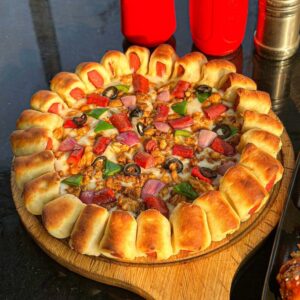 Special Crown Pizza