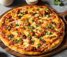 CHICKEN TIKKA pizza